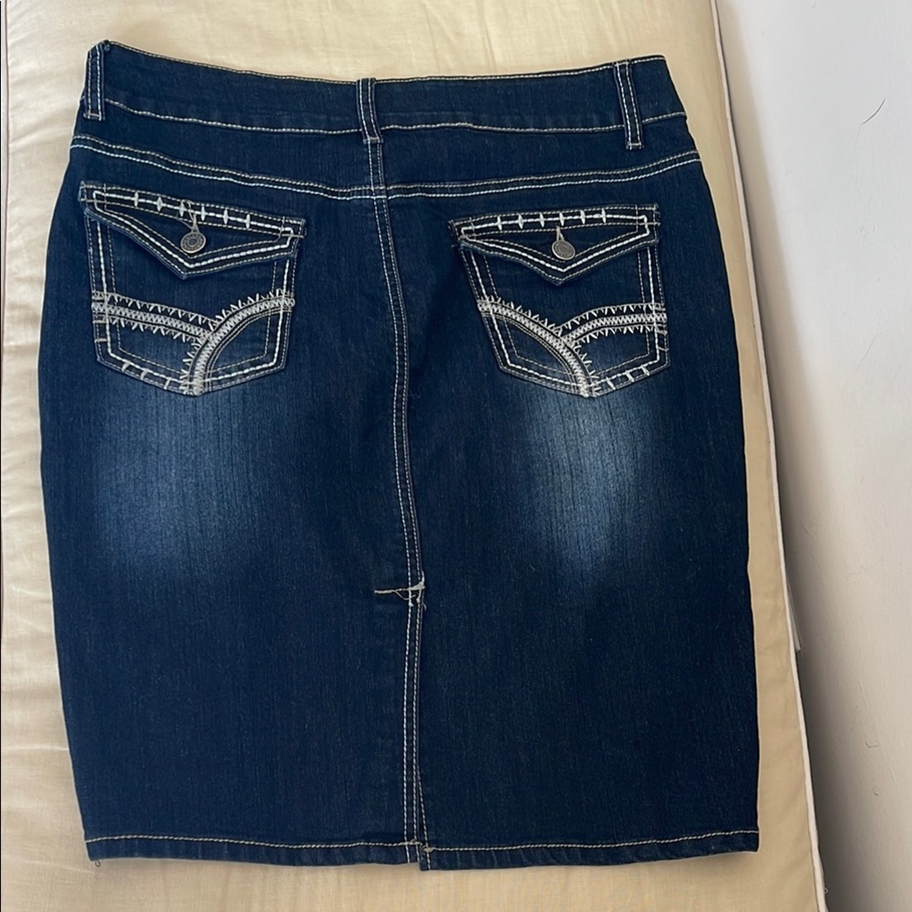 Karen T denim pencil Stylish stretch Jean dark wash zip front Skirt